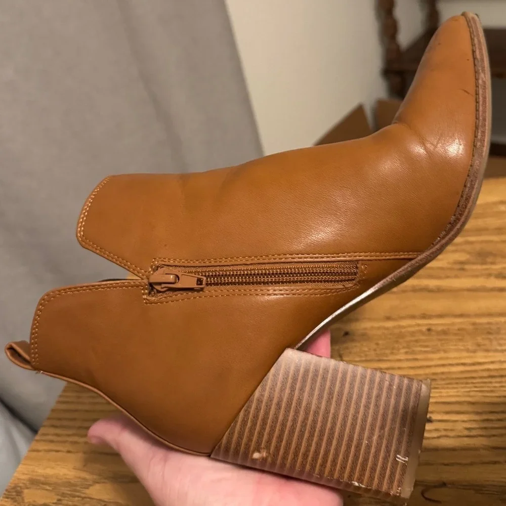 Nine West sz 7.5 Coffee Brown Zip Up Pointed Toe Chunky Heel Boot Chic Fall Edgy - Picture 13 of 15